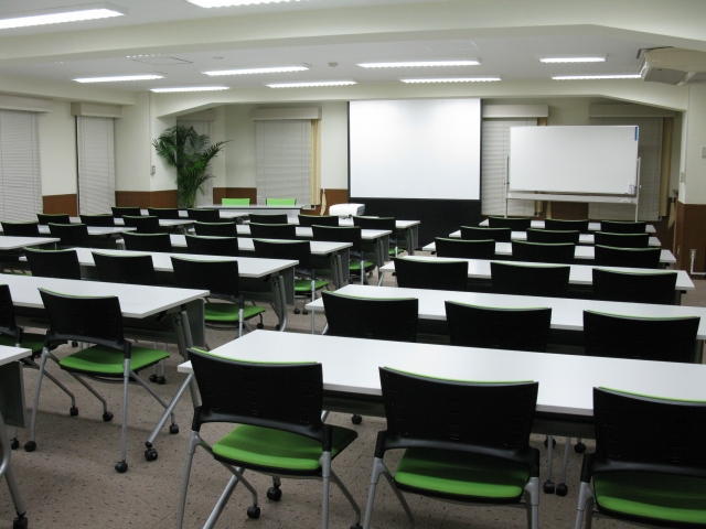 L2会議室 スクール型