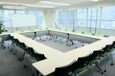 D会議室 ロの字型